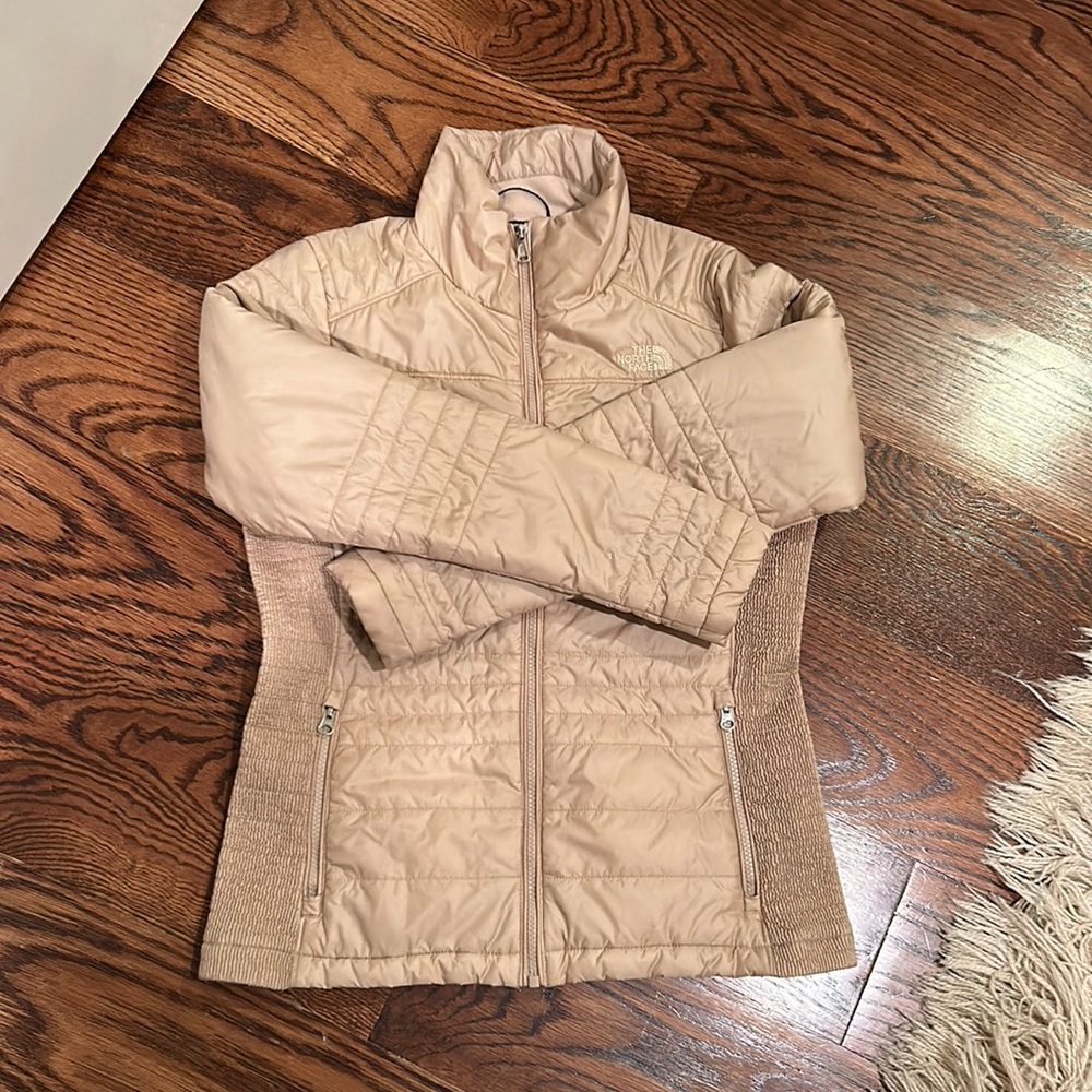 Women’s Gold Northface Coat